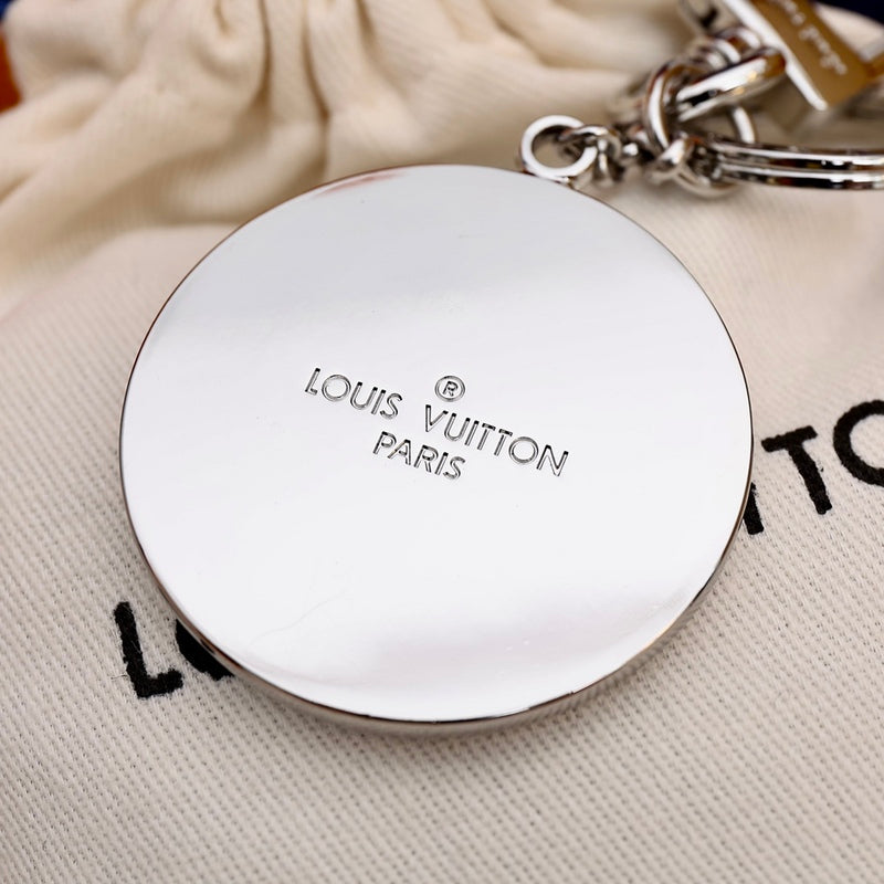 LKE23 keychain