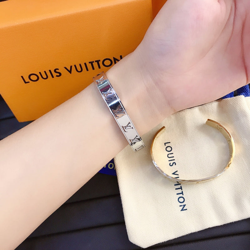 LS018 Fashion Stainless Steel Women Bracelet   Jewelry