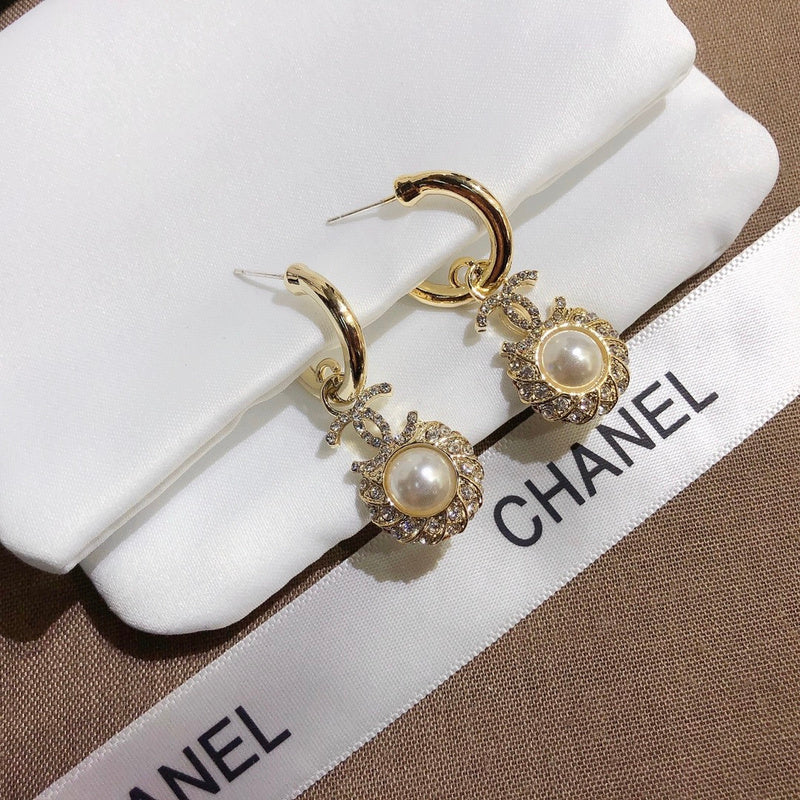 A644   Women's pearl hook earrings jewelry